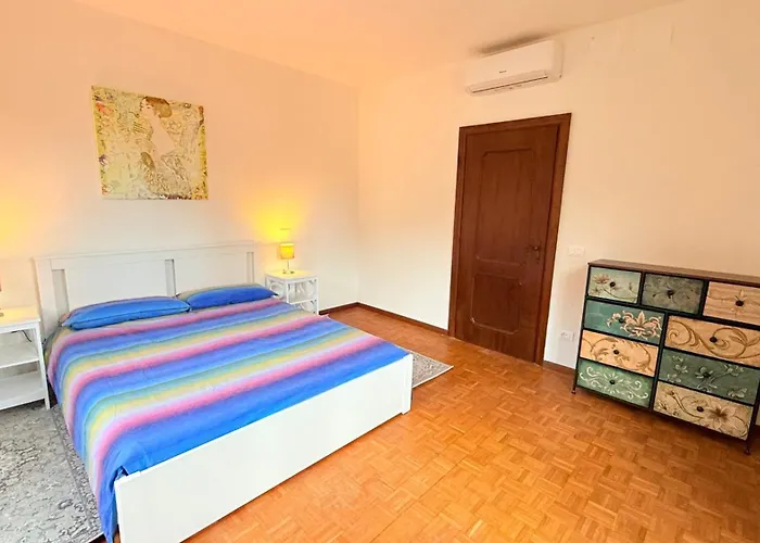 アパート Fedis - Along The Scenic Greenway レンノ