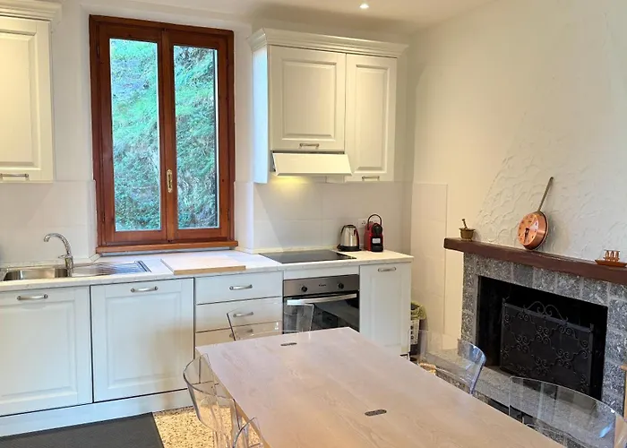 Fedis - Along The Scenic Greenway * レンノ